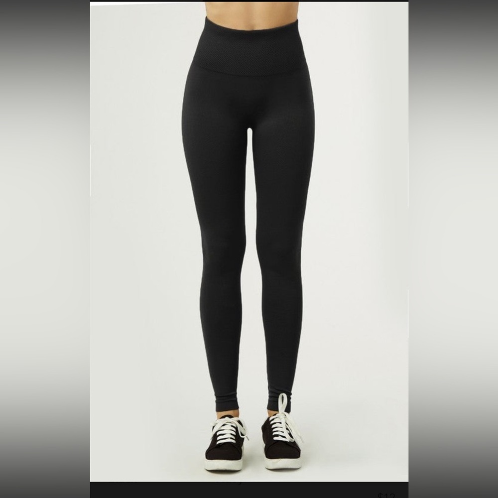 Black leggings